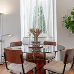 Le Seventy's, T3 Vintage Avec Jardin * Lons